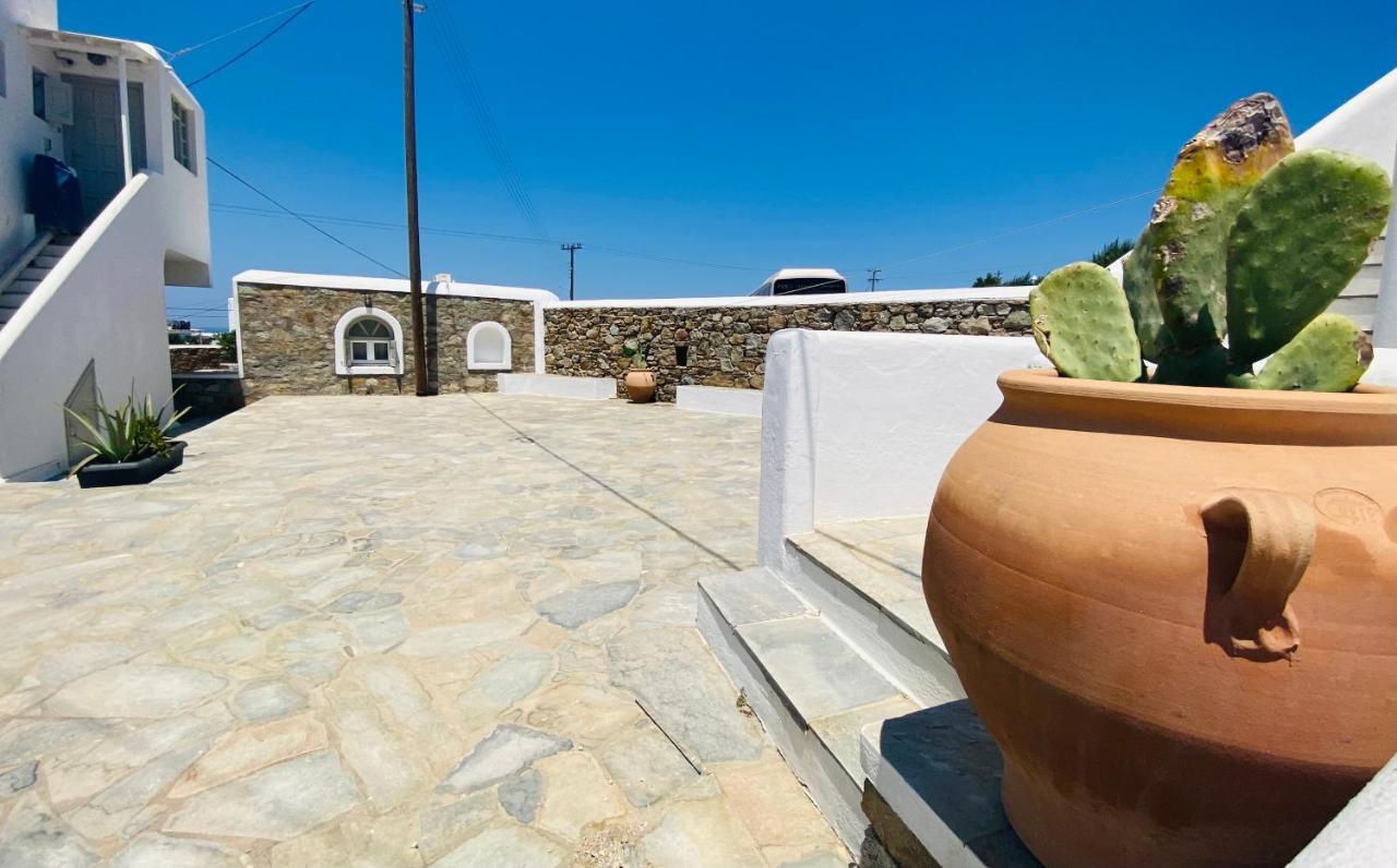 Sing And Blossom Accommodation Mykonos Town 외부 사진