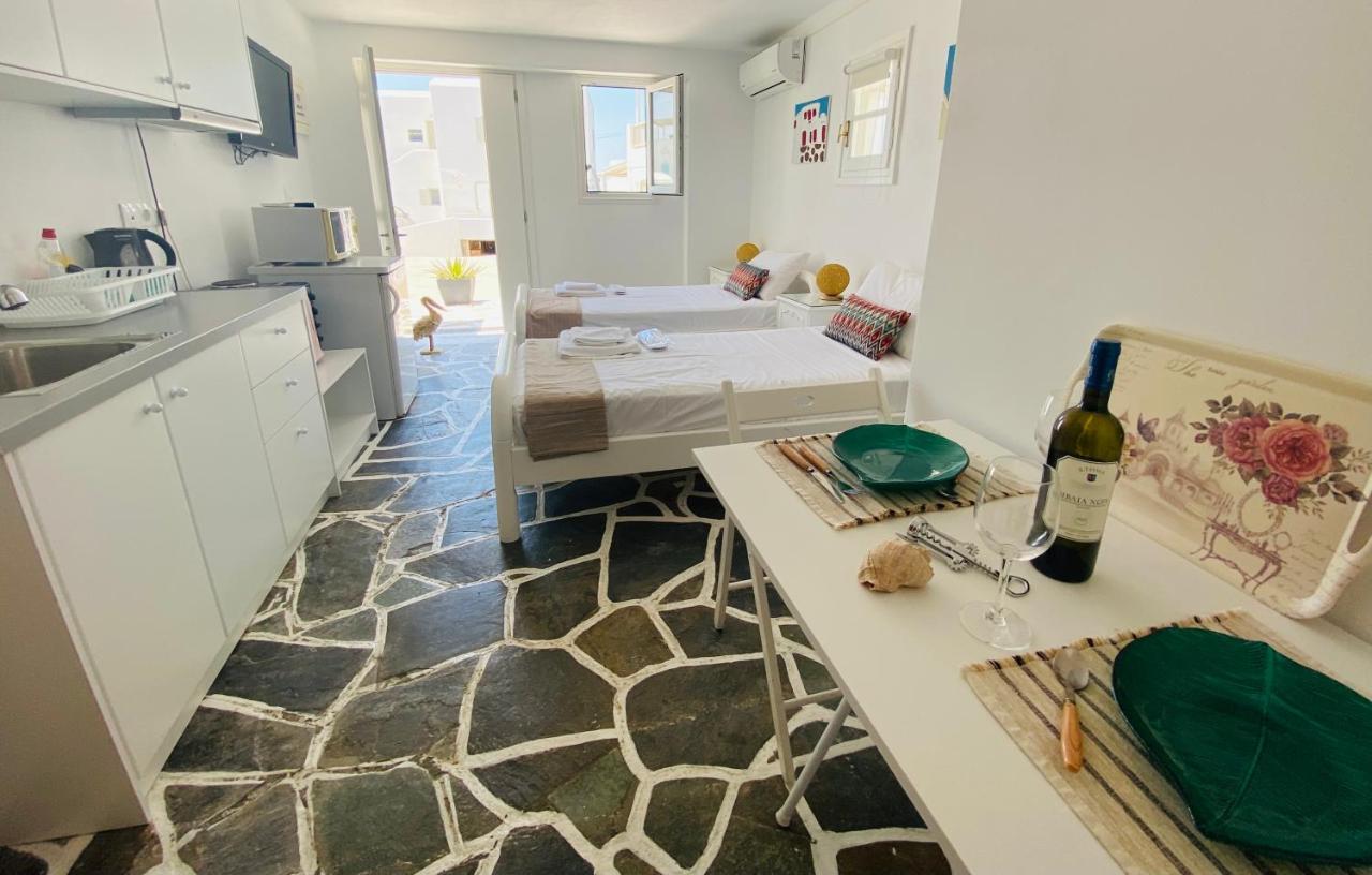 Sing And Blossom Accommodation Mykonos Town 외부 사진